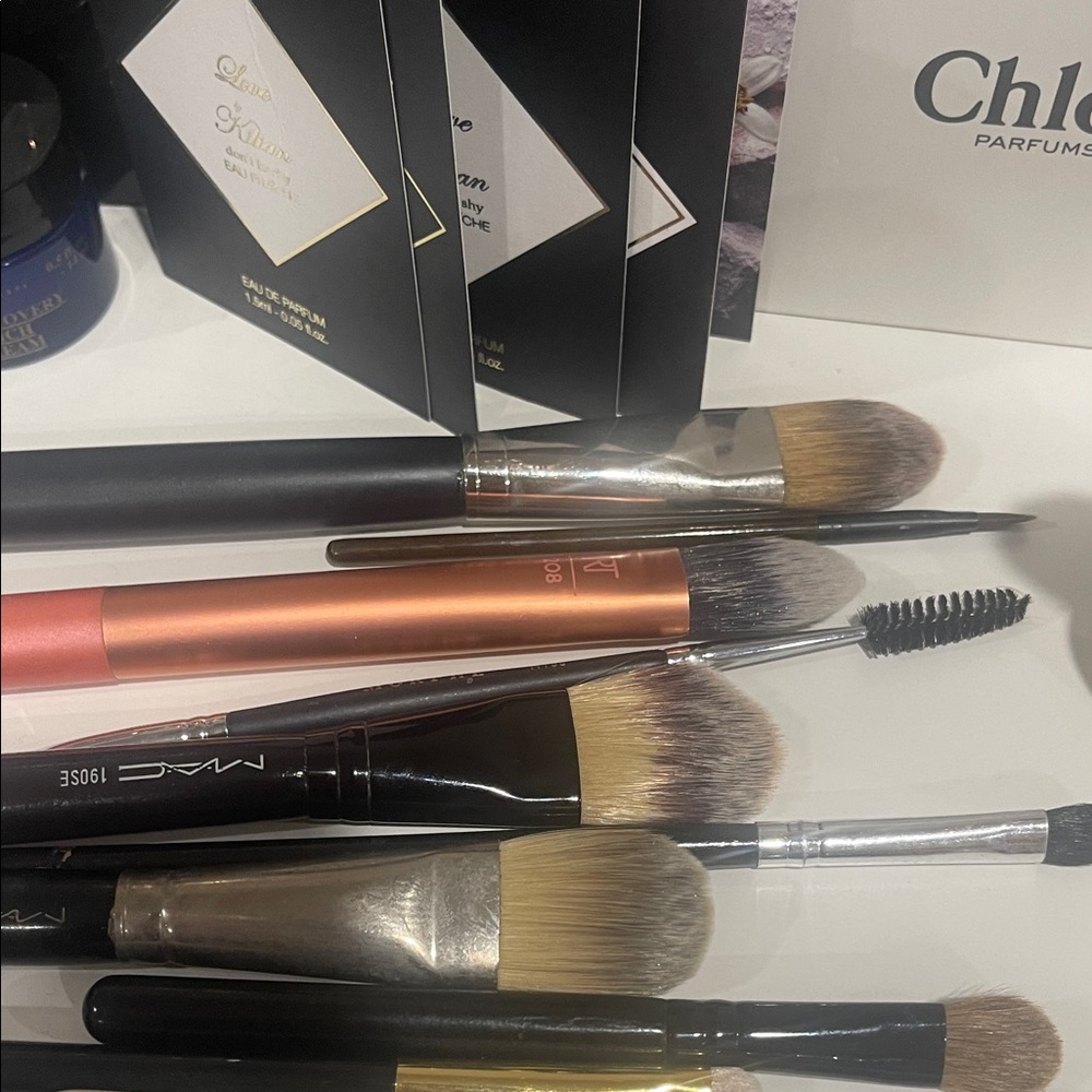 14 item brush bundle MAC, Morphe, Tarte etc - Picture 2 of 7